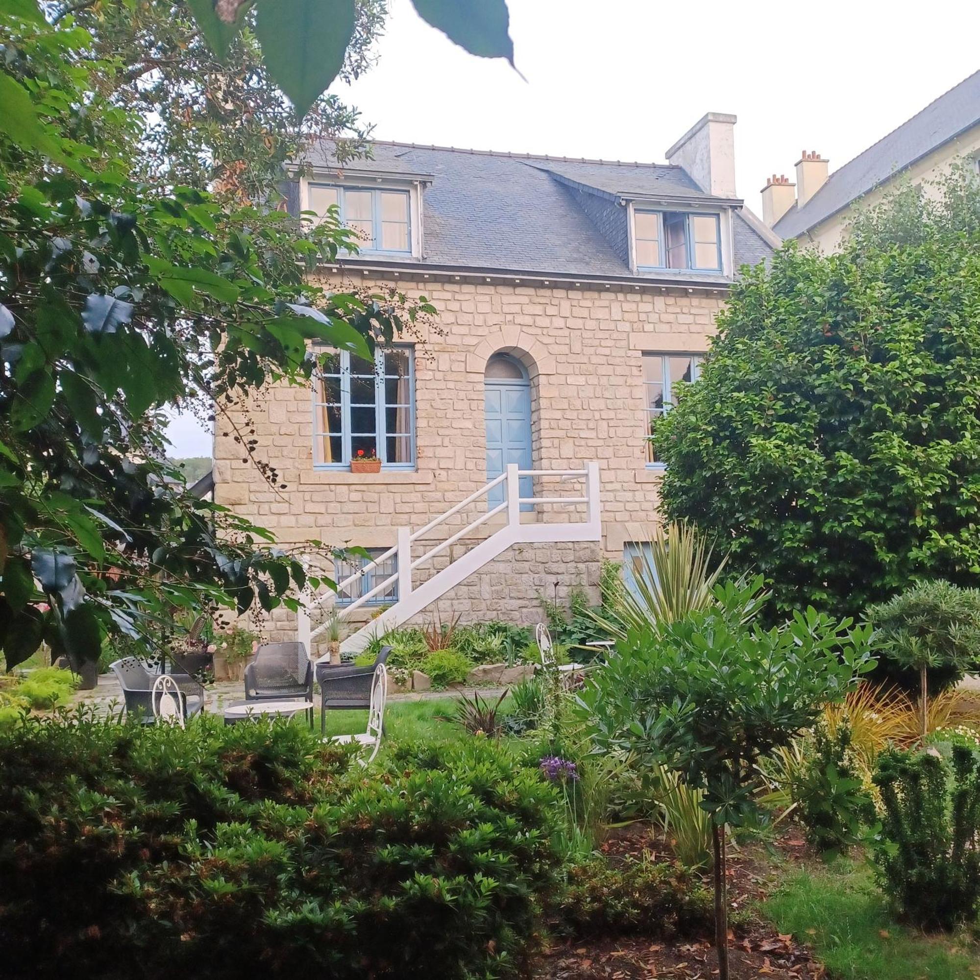 캥페르 Le Banellou B&B 외부 사진
